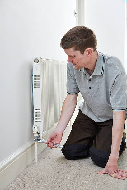 Quand faire appel à un professionnel pour la purge et la remise en service d’un radiateur à Lyon ?